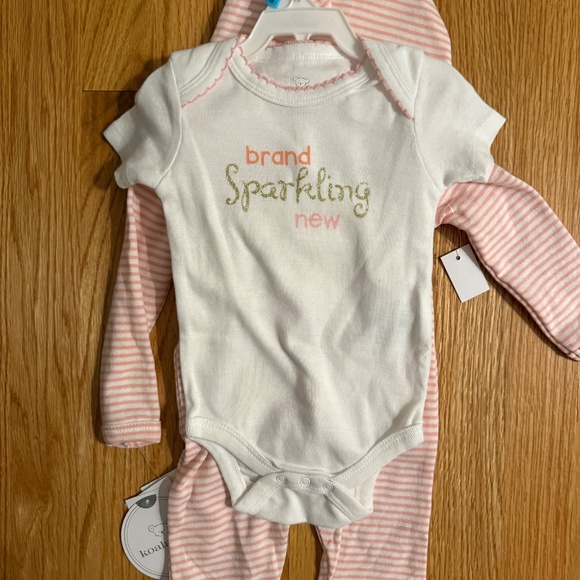 Koala Baby 4 Piece Baby Girl Easter Bunny Outfit Set - Picture 8 of 16